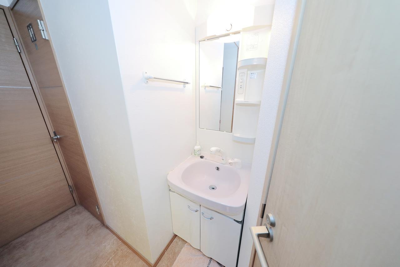 Отель M&W House Осака Экстерьер фото